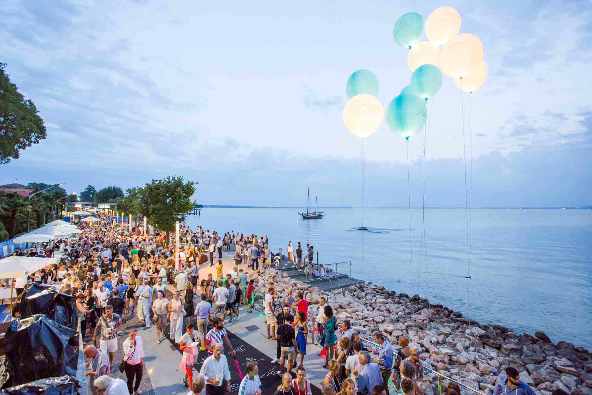 image title thumb image